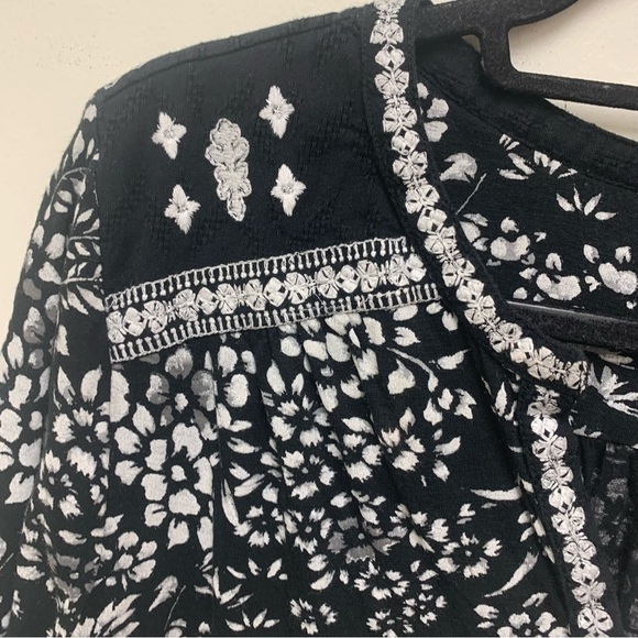 Lucky Brand Floral Embroidered Boho Blouse - Picture 3 of 12